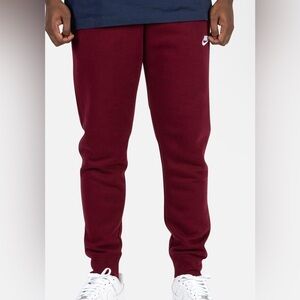 MENS NIKE Size L CLUB FLEECE JOGGER PANTS in Burgundy/Maroon